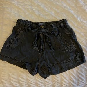 American Eagle tie shorts